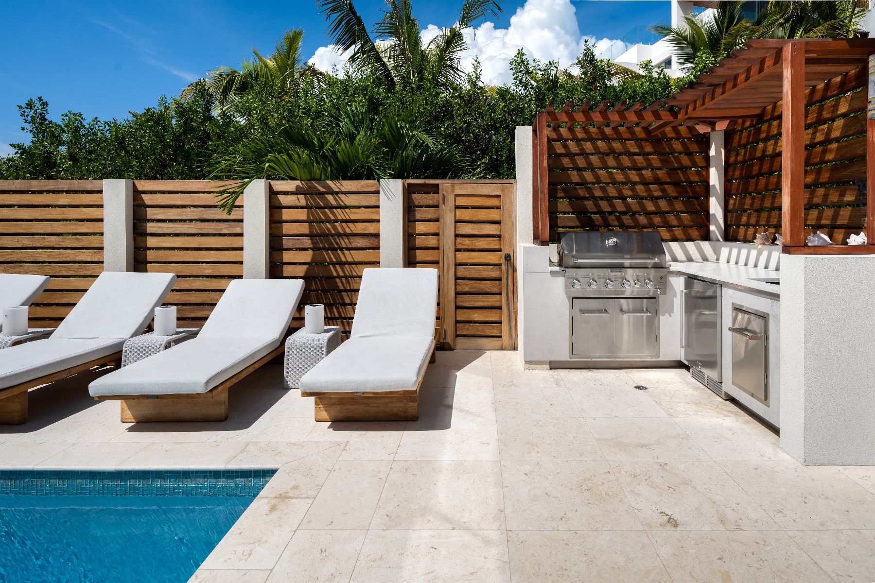 Evie villa photo.